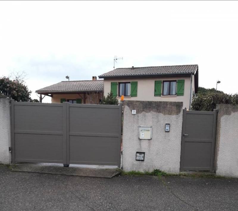 Portail et portillon assorti à Lachassagne