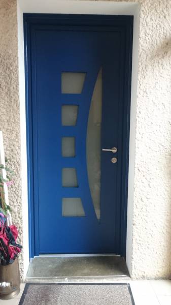 Porte d'entrée aluminium