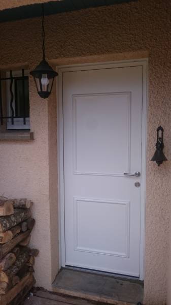 Porte d'entrée aluminium