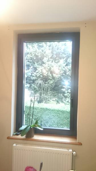 Fenêtre aluminium posée en rénovation à Liergues