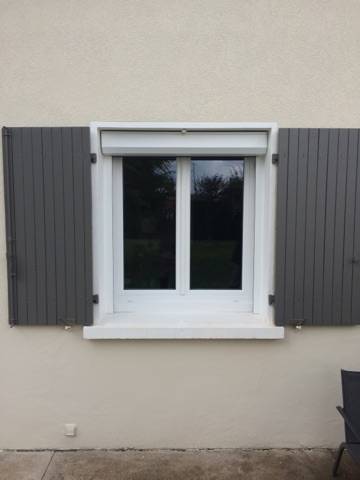 Installation de fenêtres pvc blanc à Jarnioux