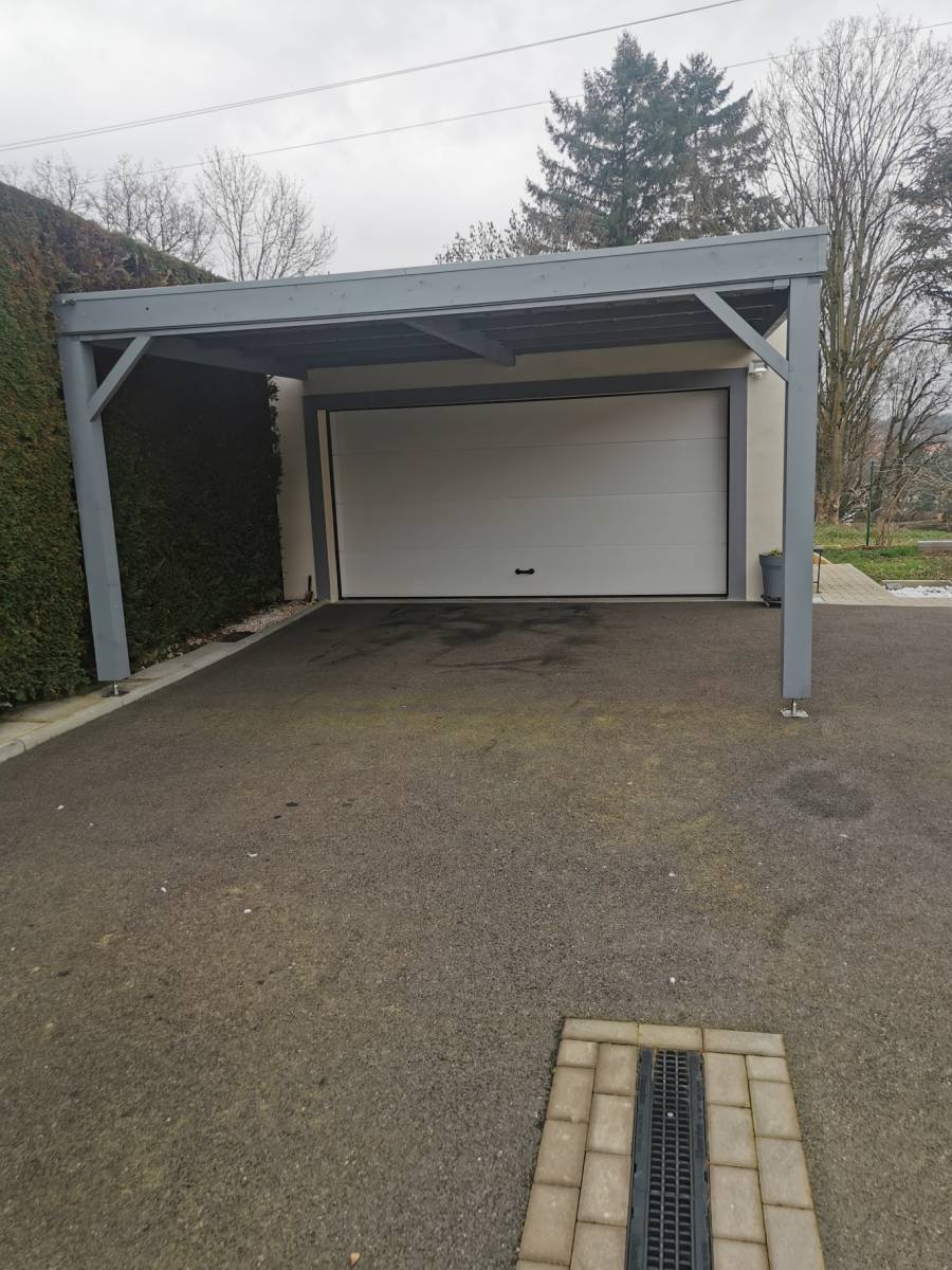 Installation d'un portail et d'une porte de garage